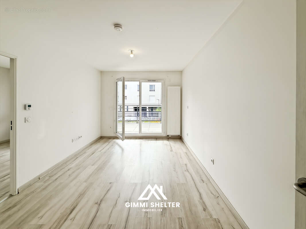 Appartement à ROMAGNAT