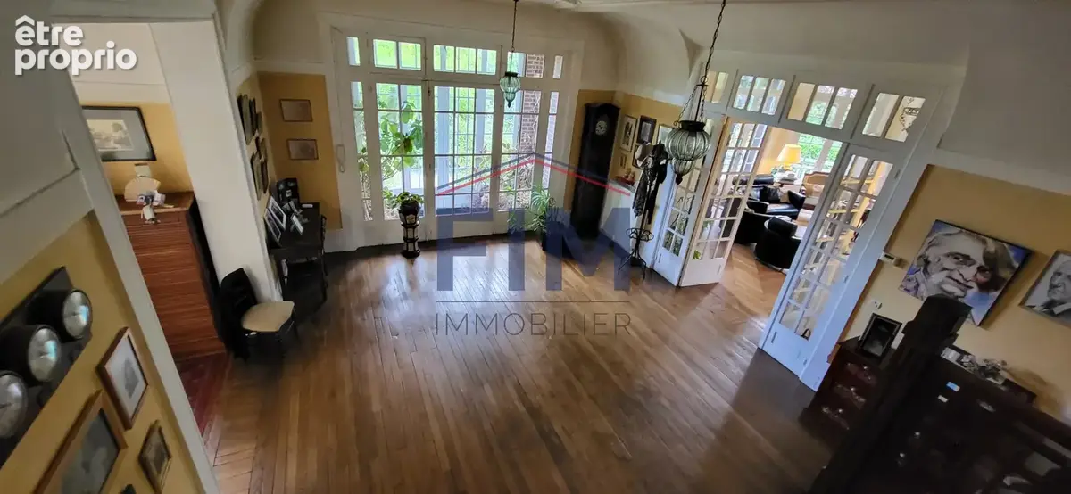 Exceptionnelle, proche Dieppe Villa Anglo-Normande de 307 m2 environ - photo 13