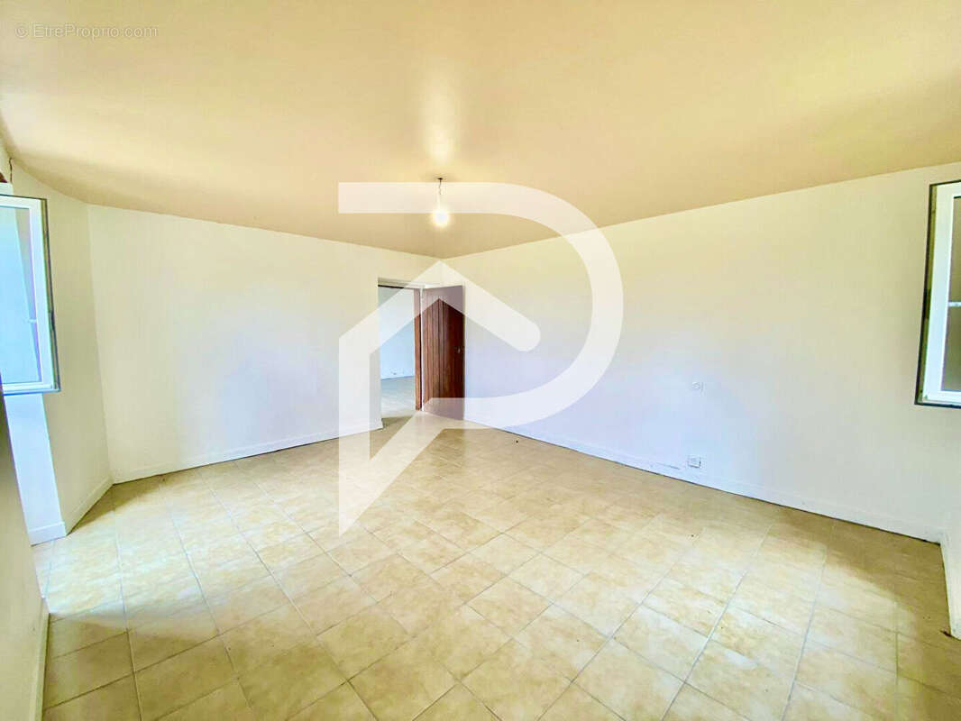 Maison à PEYREHORADE