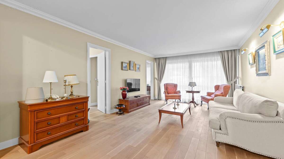 Appartement à VAUCRESSON