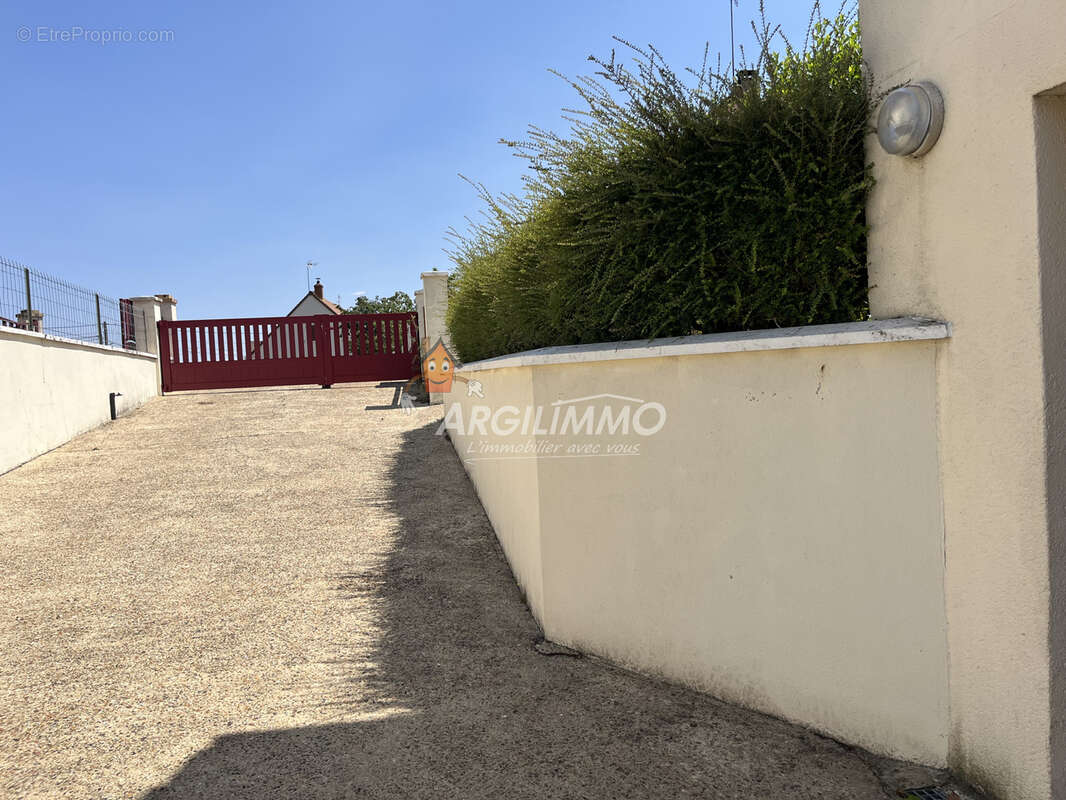 20 mn LE MANS - BOULOIRE - Excellente qualité! - photo 18