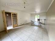 Maison à SAINT-HILAIRE-LA-GRAVELLE