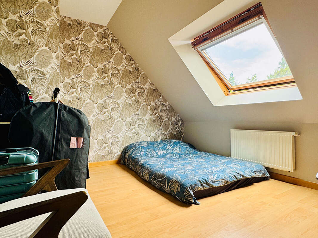 Maison contemporaine 4 chambres (5 possible) et jardin de 710m2 - photo 10