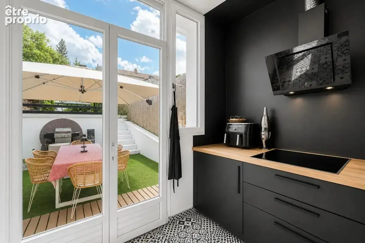 Maison de 8 pièces de 170 m² à Abrest - photo 10