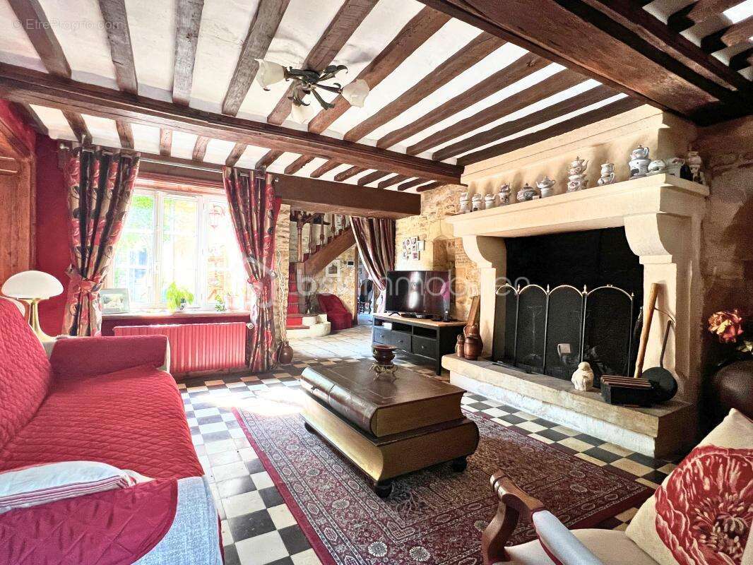 Maison à BRETTEVILLE-SUR-LAIZE