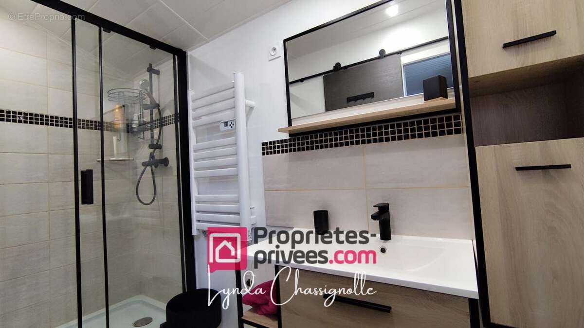 Maison à Vougy - Entièrement rénovée - 5 chambres - photo 15