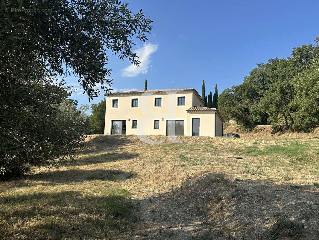Maison 194 m² à Vaison-La-Romaine  - photo 2