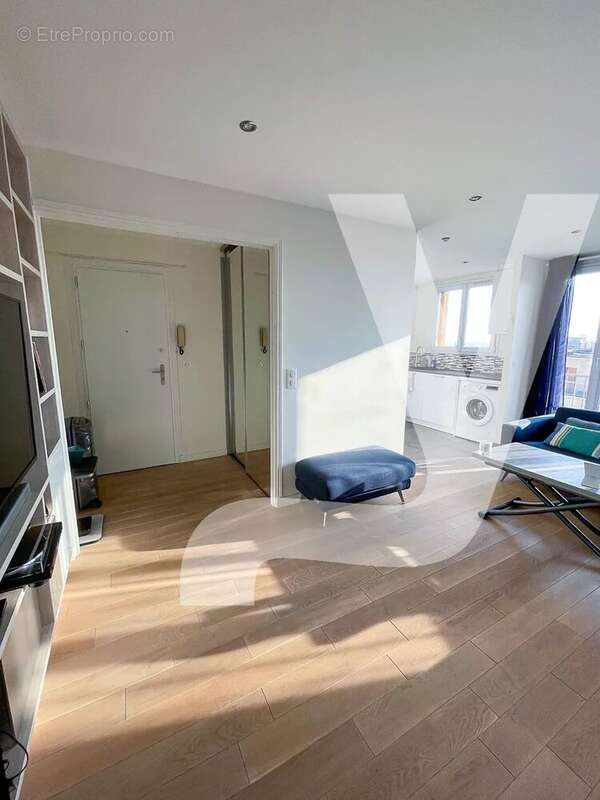 Appartement à PARIS-20E