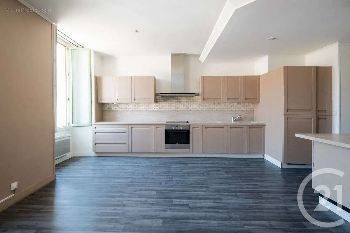Appartement 80 m² à Nice  - photo 7
