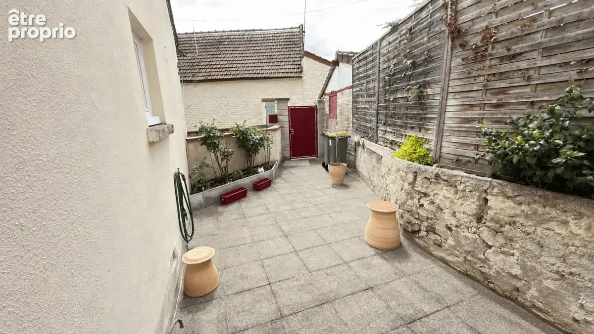 Appartement T3 88 m² - Aucun travaux - Extérieur privatif - Dépendance 30 m² - Quartier Bizy - photo 7