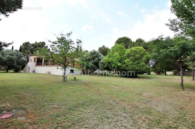 Propriete a vendre proche de l'etang de thau - photo 2
