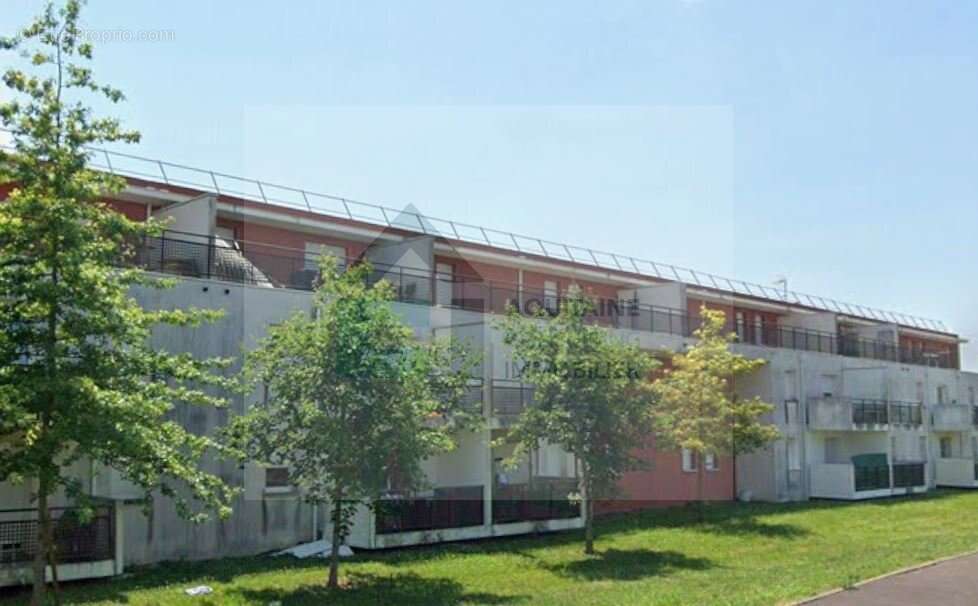 Appartement à AMBES