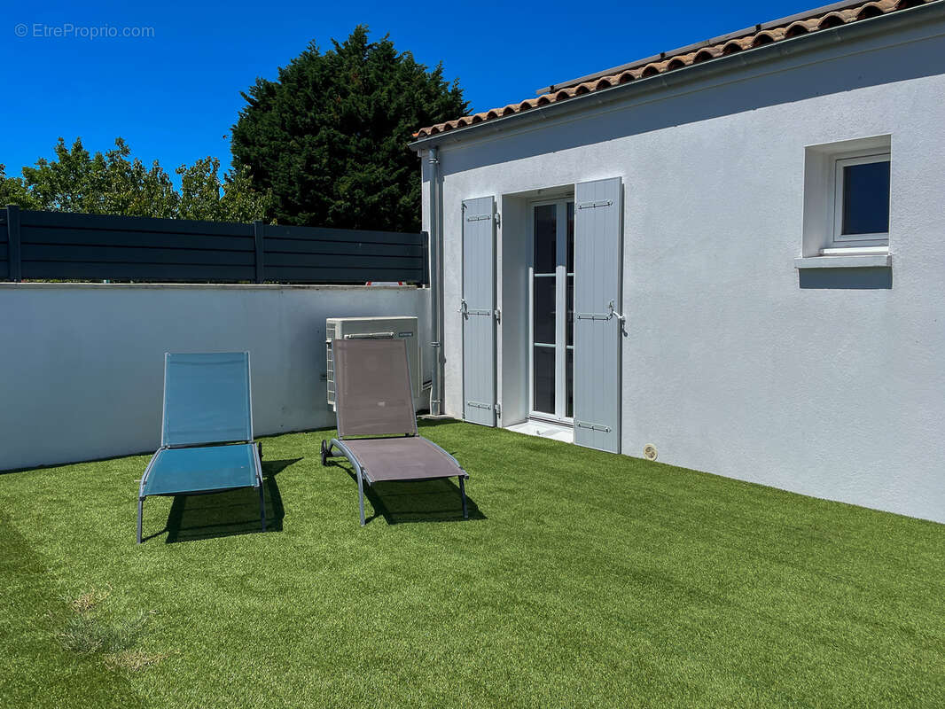 Maison à LES MATHES