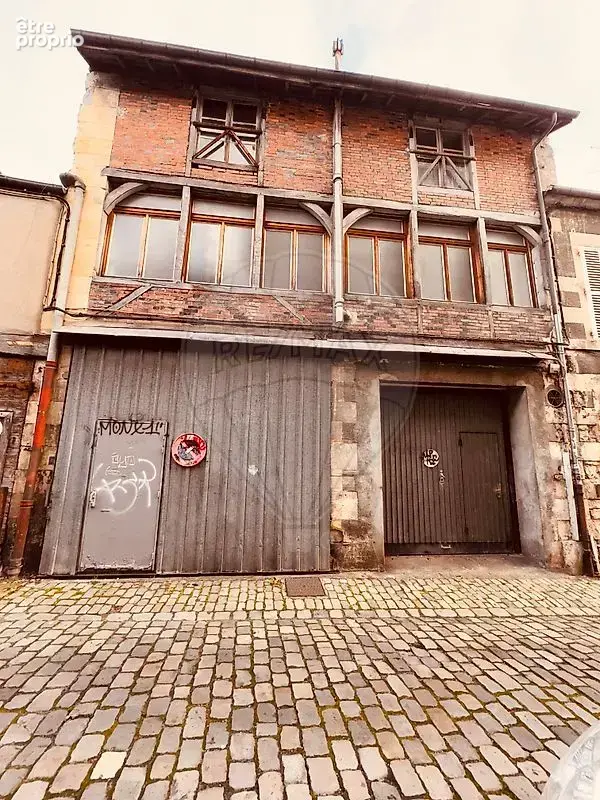 Autre à NEVERS