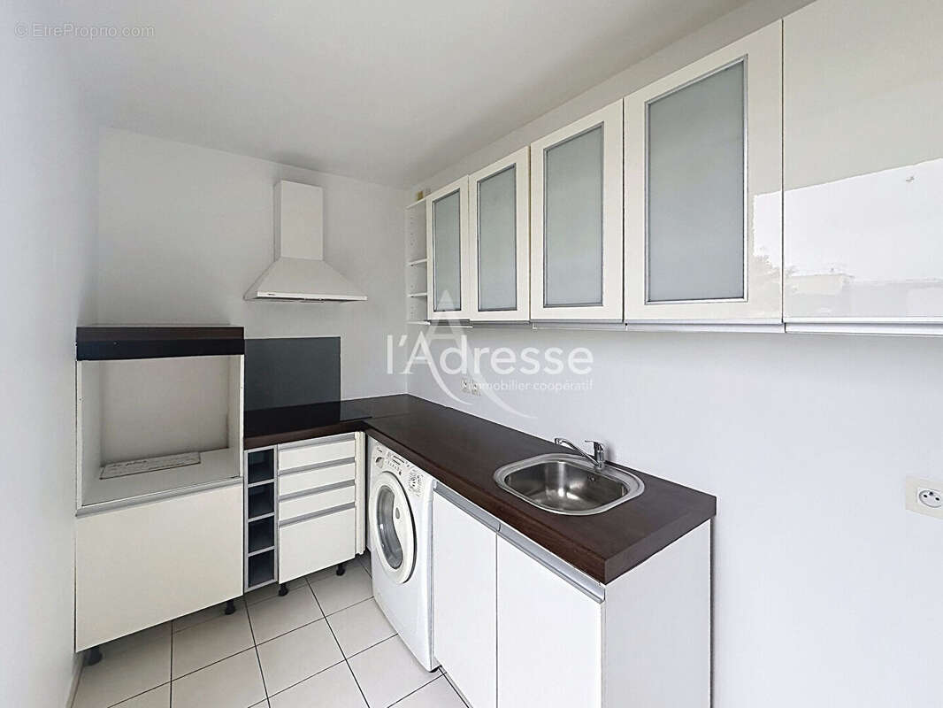 Appartement Chelles 2 pièce(s) 43 m2 Rooftop sur Chelles ! - photo 2