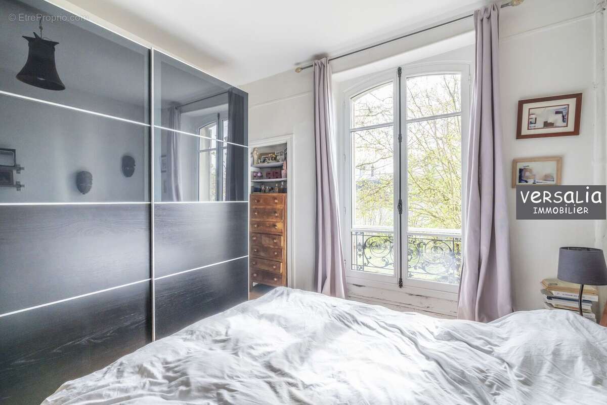 6 Pièces de 128 m² avec un jardin de 400 m². Versailles centre.  - photo 8