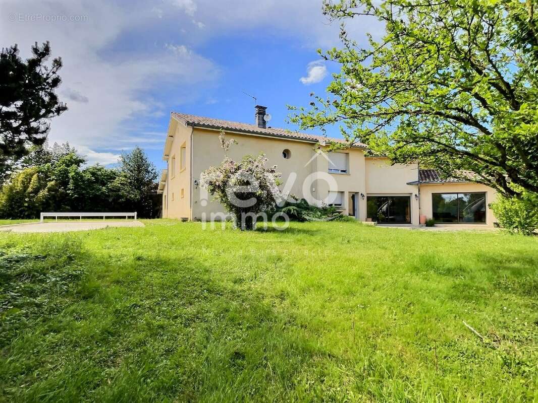 Maison à MIONNAY