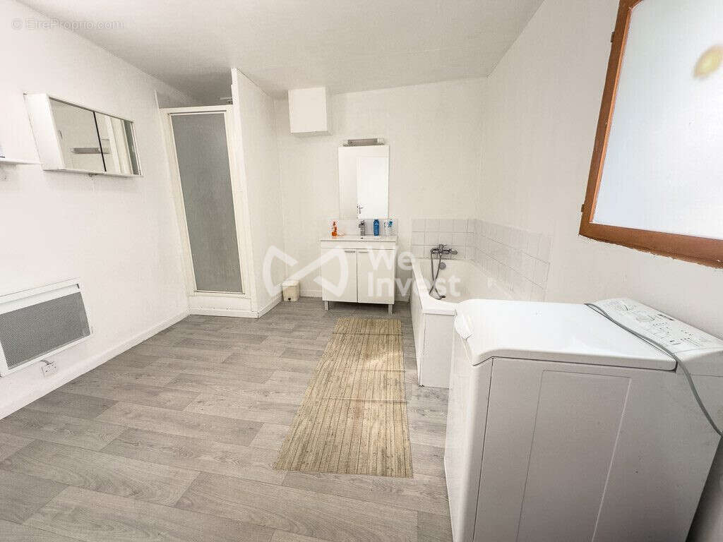 Maison 109 m² à Neuilly-Saint-Front  - photo 9