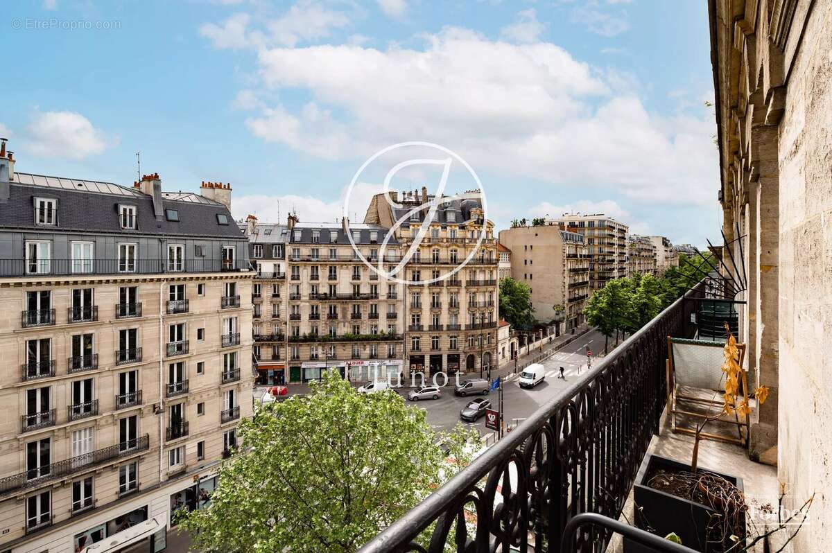 Appartement à PARIS-6E