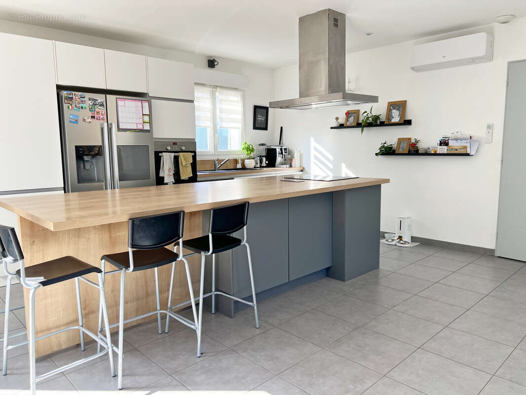 Maison à POLLIONNAY