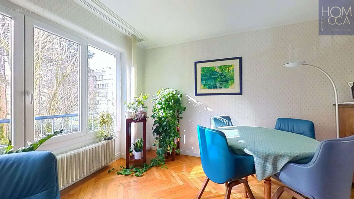 Appartement à TASSIN-LA-DEMI-LUNE
