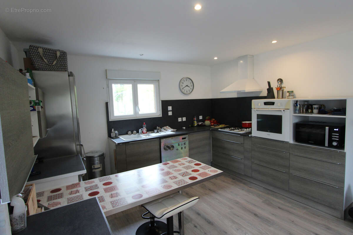 Maison à SAUGNACQ-ET-MURET