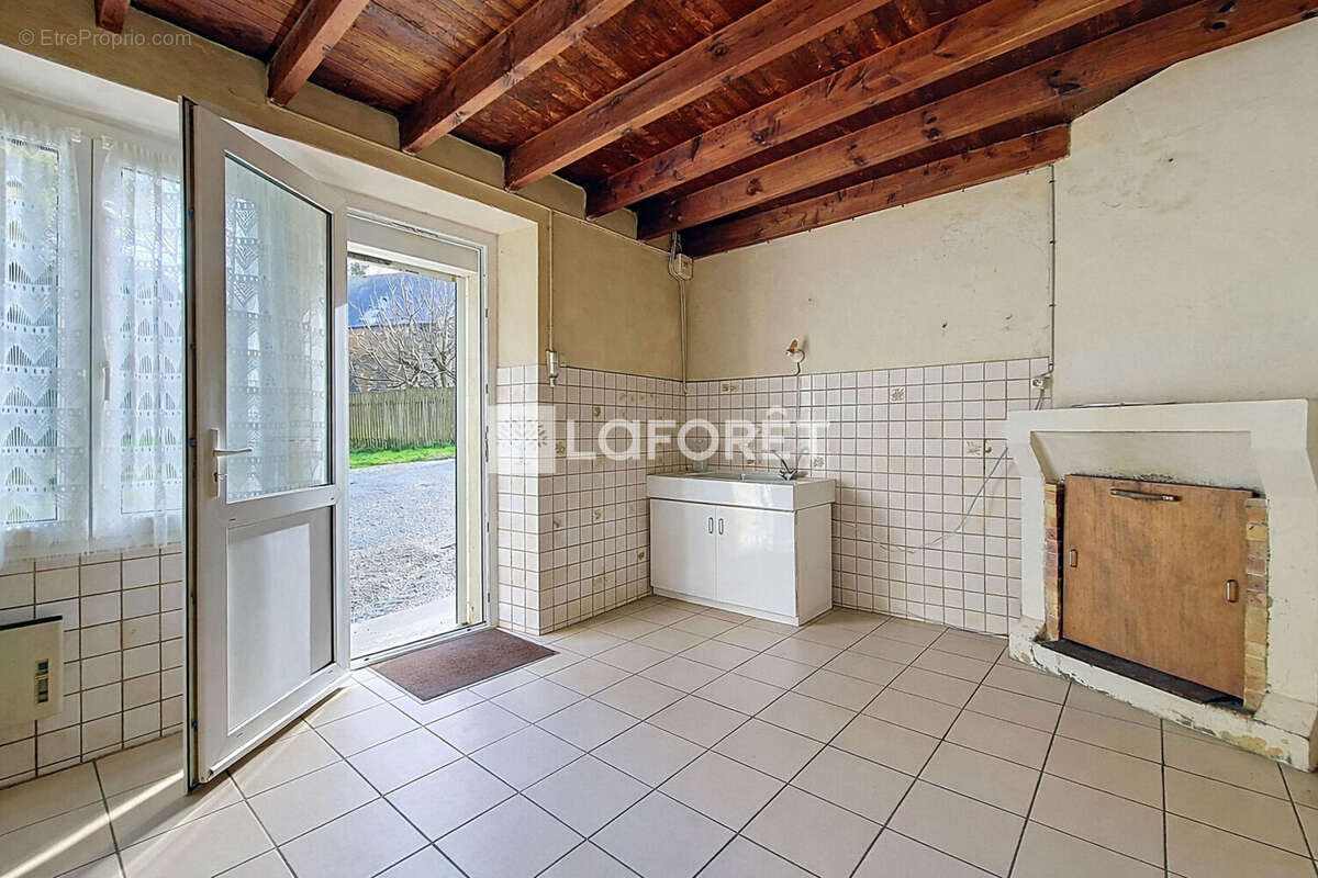 Maison à NIVILLAC