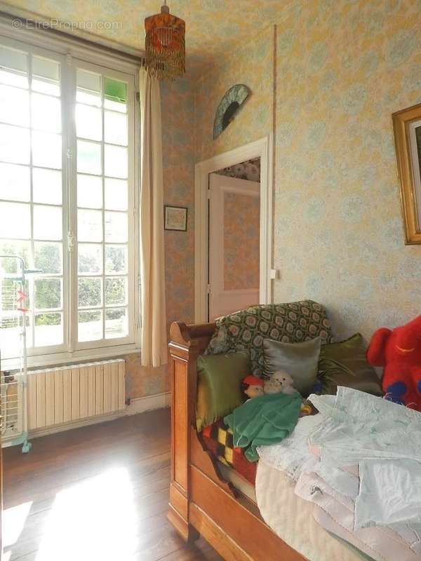 Maison à SAINT-PIERRE-SUR-DIVES