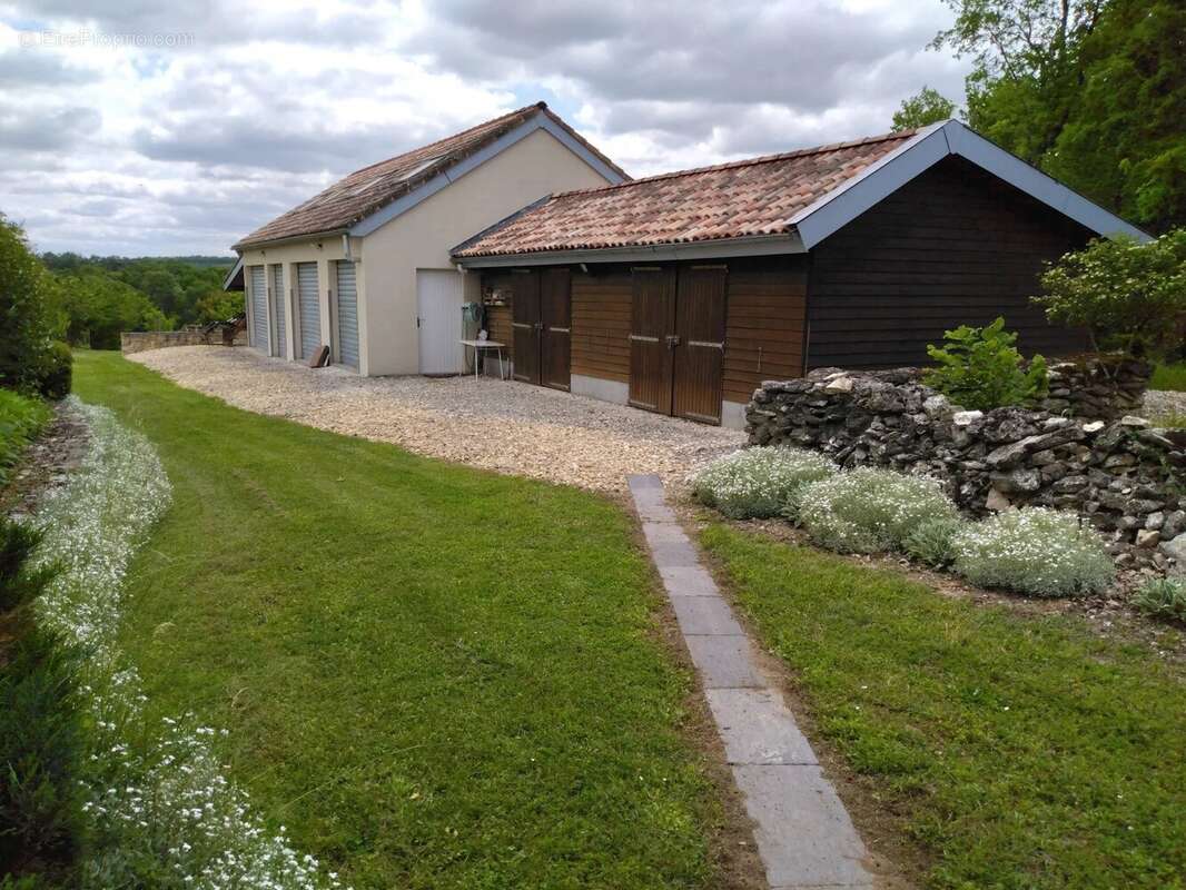 Maison à MONFLANQUIN