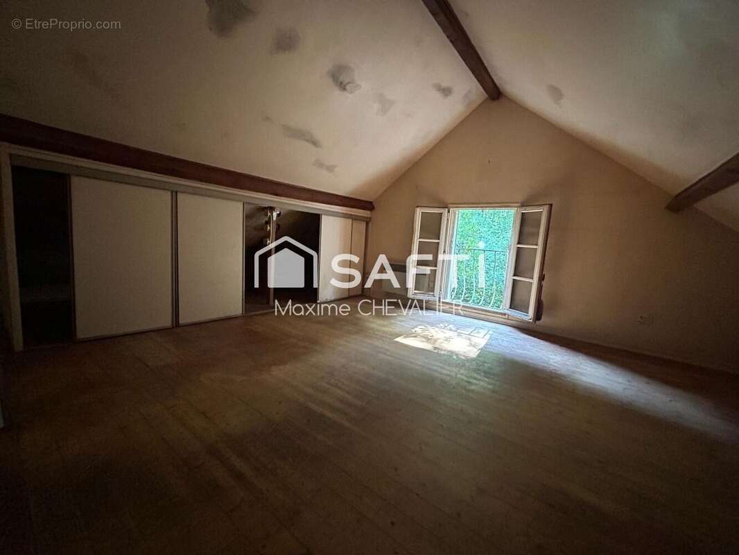 Maison 72 m² à Montipouret  - photo 4