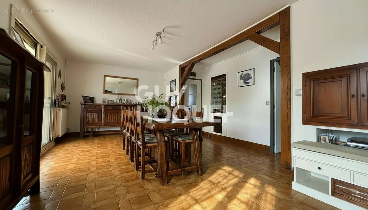 Maison à EZY-SUR-EURE