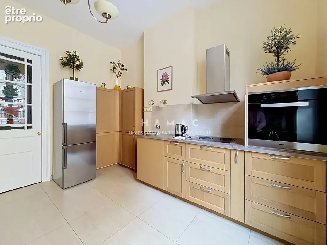 T3 de charme – 83m² avec ascenseur – secteur ainay / carnot - emplacement exceptionnel - photo 7
