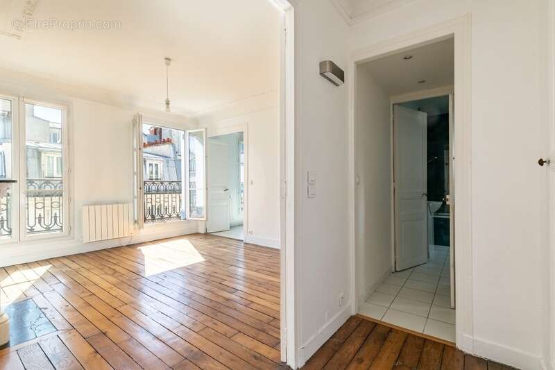 Appartement de standing, 4 pièces, église des Batignolles - photo 5