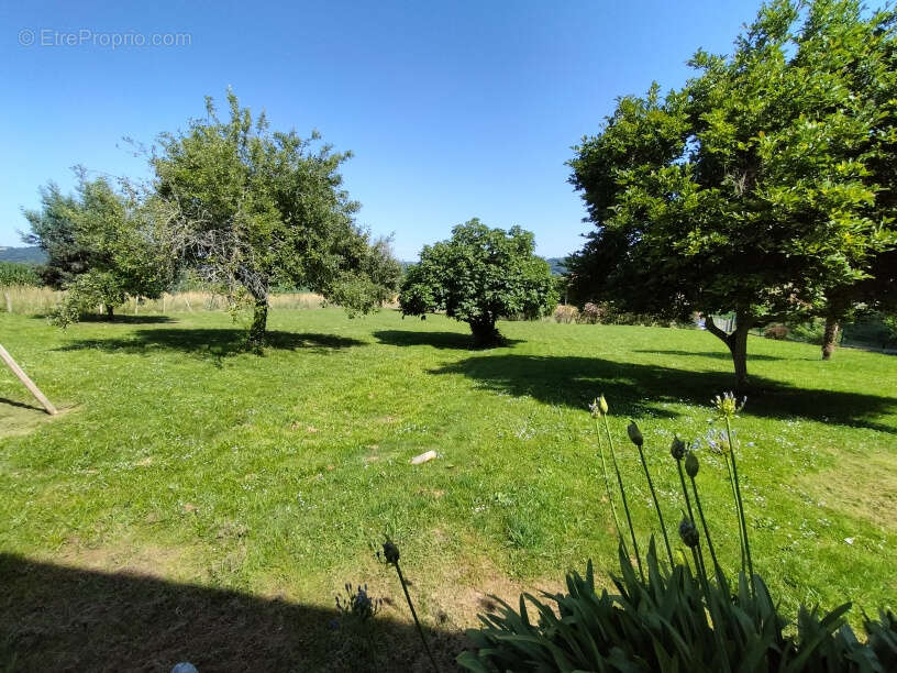 Maison à CASTETPUGON