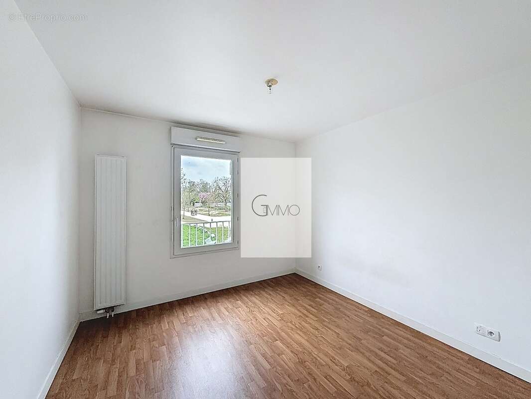 Appartement à L'HAY-LES-ROSES