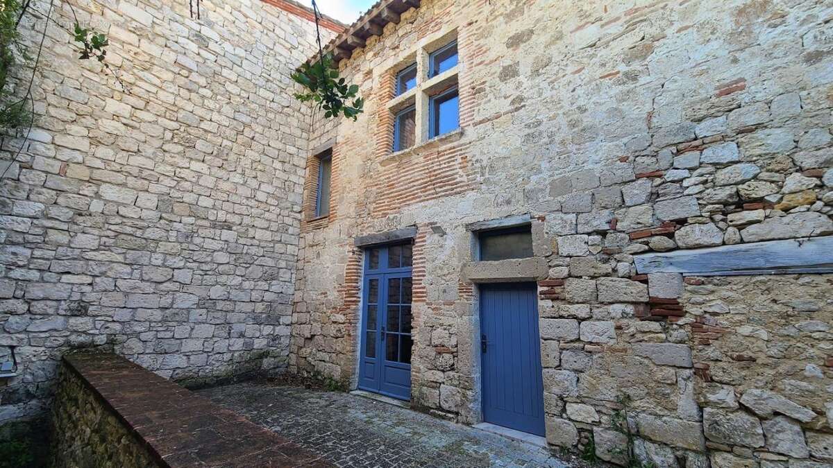Maison à LAUZERTE