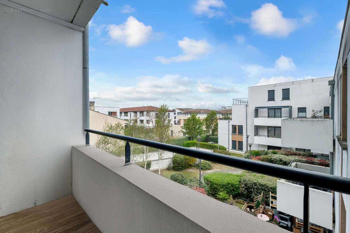 Magnifique appartement T2 de 47 m2 situé au 2ᵉ étage, dans le secteur recherché de Saint-Martin-du-Touch. - photo 4