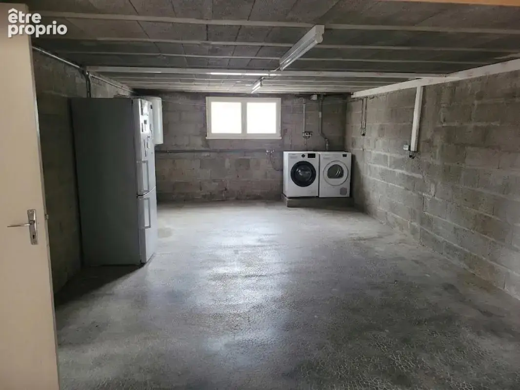 Maison de bourg à Ligné. 2 chambres + 2 possibles, Bureau, Garage - photo 16