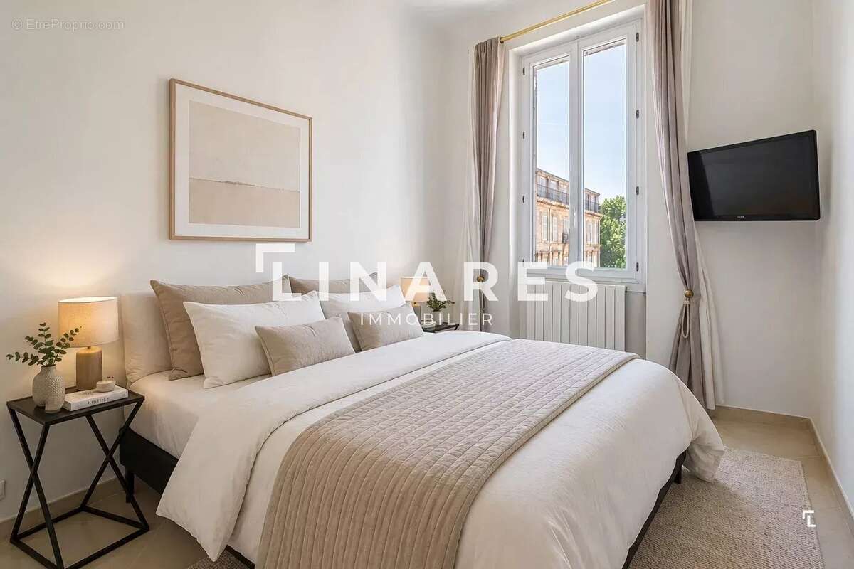 Appartement à MARSEILLE-4E