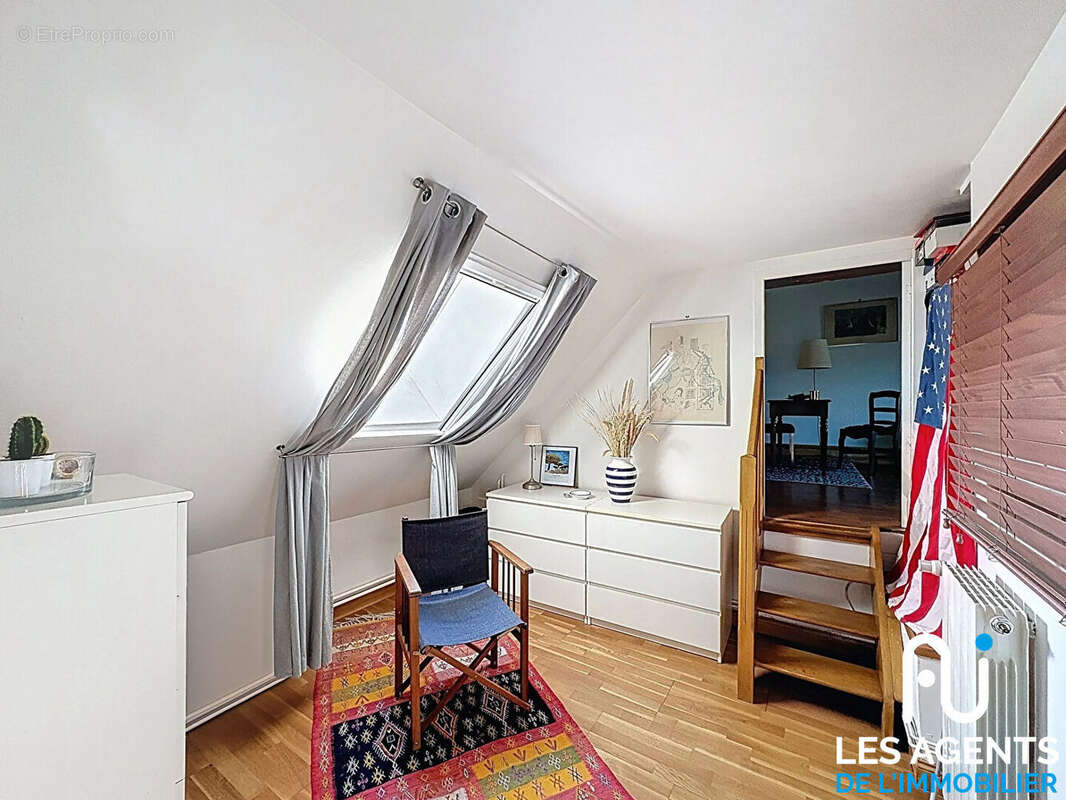 Maison à HUISSEAU-SUR-MAUVES