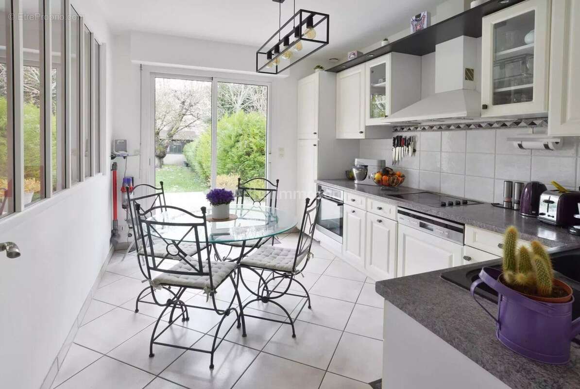 Maison à NOGENT-SUR-MARNE