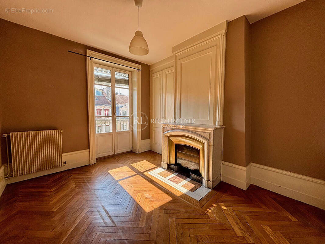 Appartement à LYON-3E