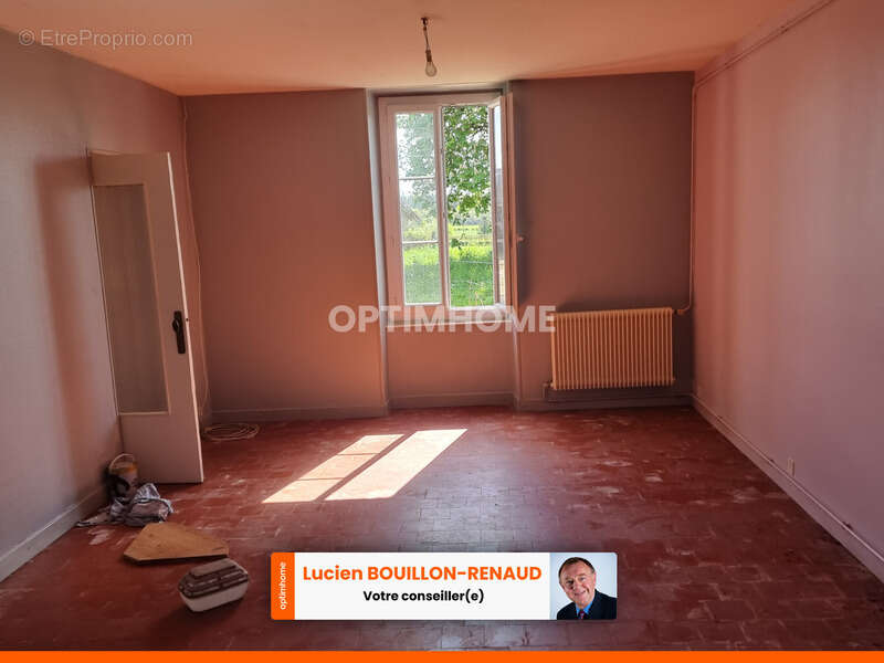 Propriete agricole avec 10 hect de terrain à  vendre /  7 pièces + DEPENDANCES - photo 8
