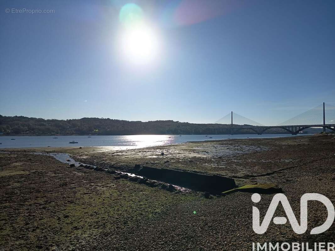 Photo 2 - Maison à LE RELECQ-KERHUON