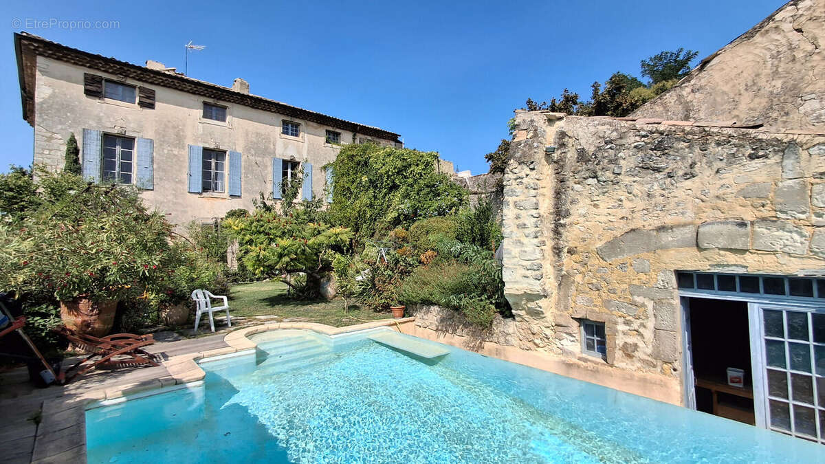 Maison à SAINT-PAUL-TROIS-CHATEAUX