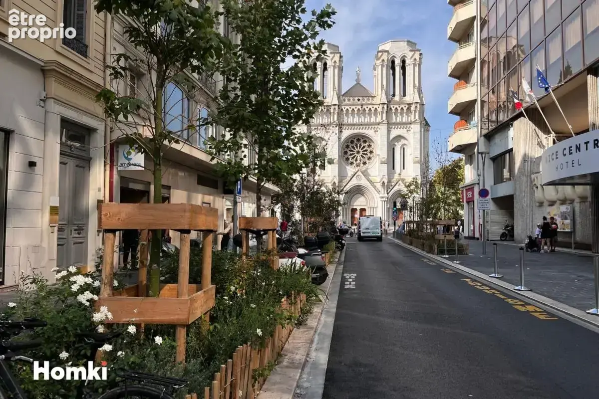 Appartement T3 rénové par une artiste – terrasse plein sud - photo 17