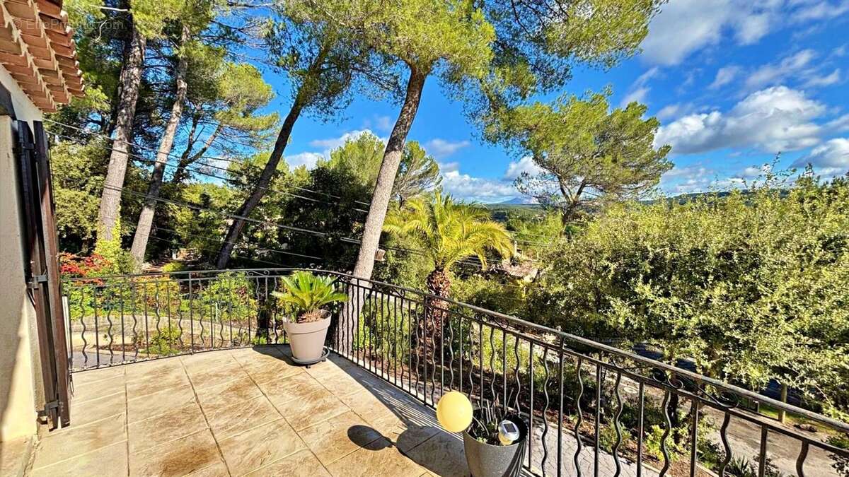 Venez vite faire une offre sans tarder. Villa de 6 pièces BOUC BEL AIR - photo 23