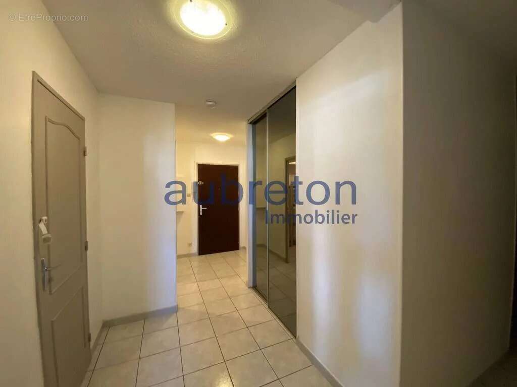 Appartement à SEYSSINET-PARISET