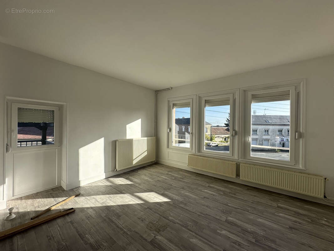 Appartement à CHAULNES