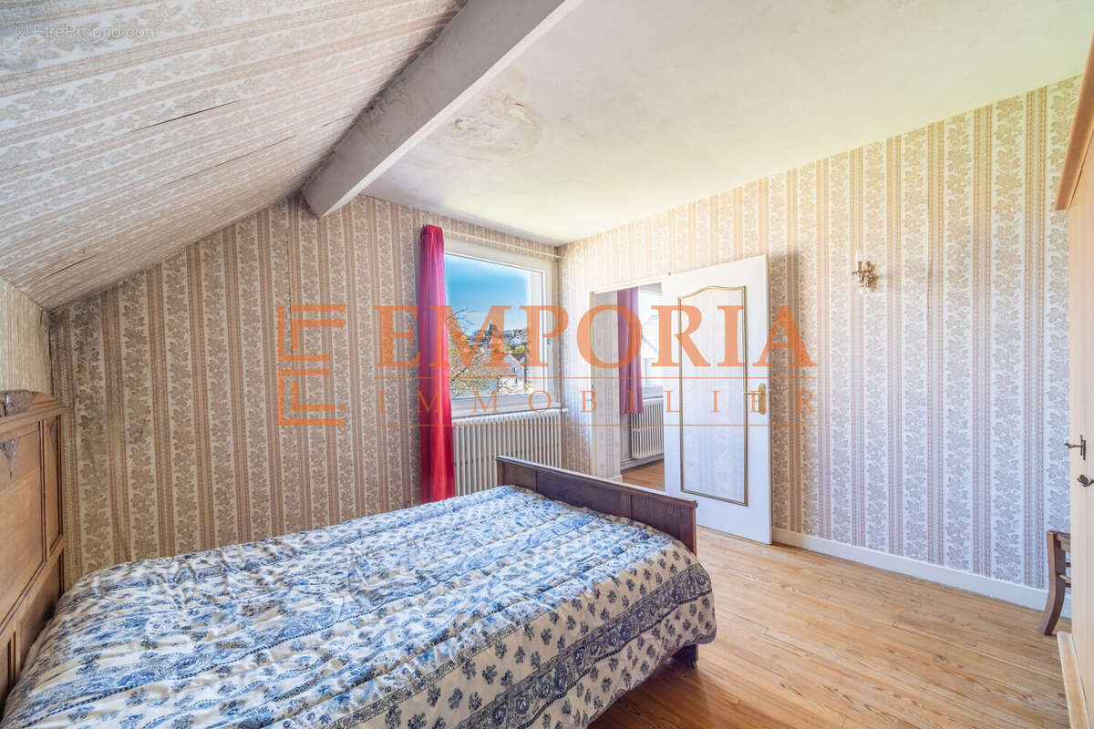 Maison 185 m² à Etupes  - photo 7